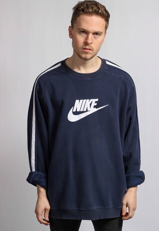 VINTAGE NIKE SWEATSHIRT