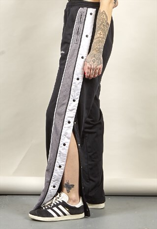 VINTAGE 90'S LOTTO MONOCHROME POPPER JOGGERS