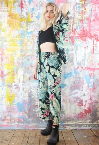 TROUSERS & KIMONO CO-ORDINATES IN BLACK BOTANIC PRINT