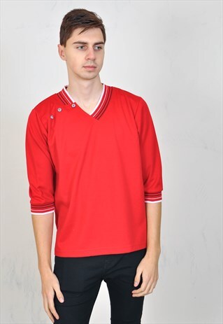VINTAGE 90'S V NECK T-SHIRT