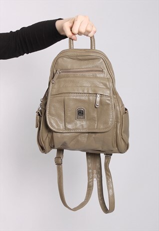 VINTAGE 90S BEIGE FAUX LEATHER BACKPACK RUCKSACK