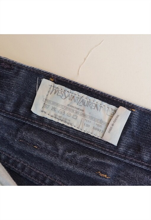 garment image