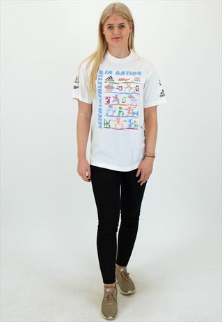 VINTAGE ADIDAS T-SHIRT