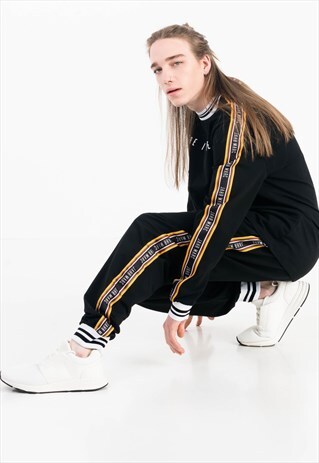 PRINTED AND TAPED SWEATSHIRT