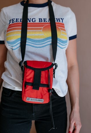 VINTAGE 90S JACK WOLFSKIN SPORTS MINI BAG