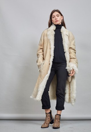 VINTAGE 90'S PREMIUM CREAM SHEEPSKIN COAT