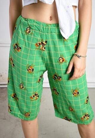 VINTAGE 90S SHORTS CULOTTES IN GREEN WITH MOD PRINT