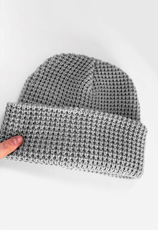 TURN UP WAFFLE KNIT BEANIE HAT - HEATHER GREY