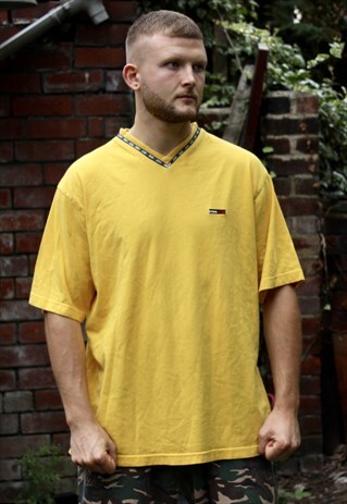VINTAGE YELLOW TOMMY HILFIGER JEANS T-SHIRT XL
