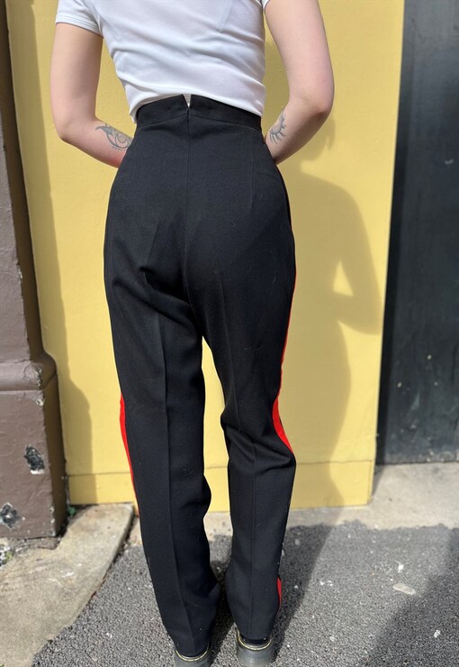 garment image