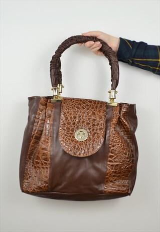 TWIST LOCK SHOPPER