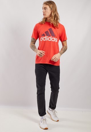VINTAGE ADIDAS T-SHIRT