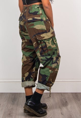 90'S VINTAGE GREEN CAMOUFLAGE GRUNGE ARMY CAMO TROUSERS