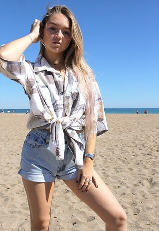 WHITE & GREY PRINT SHORT SLEEVED BOYFRIEND SHIRT