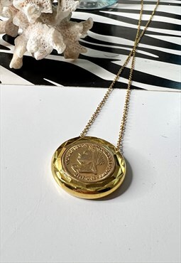 1970's Sold Coin Medallion Necklace Gold Tone