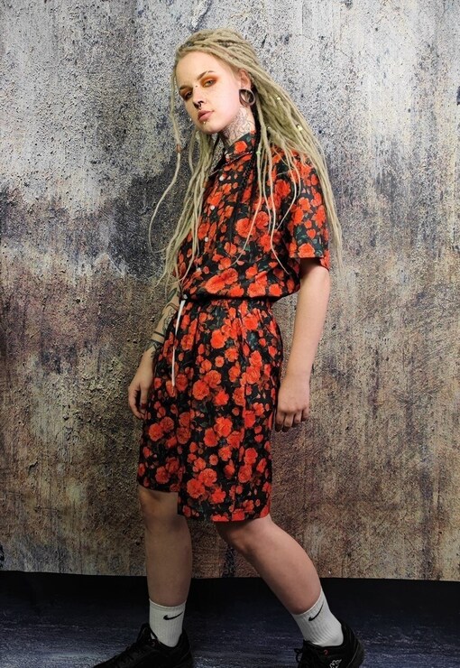 garment image