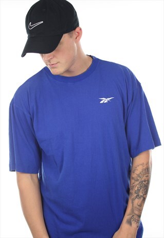 VINTAGE 90S REEBOK SMALL LOGO T SHIRT TEE