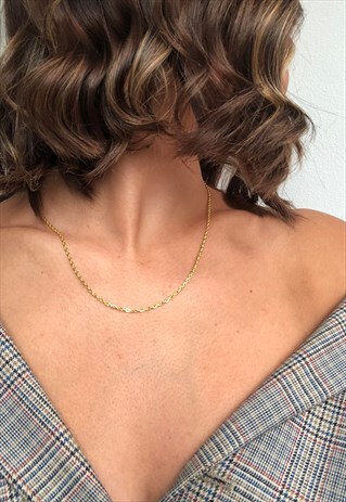 16" ESSENTIAL CURB NECKLACE CHAIN - GOLD
