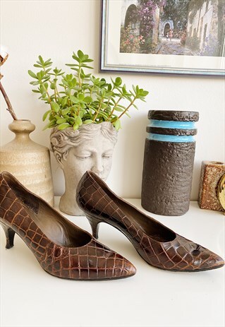 STUNNING VINTAGE 50S BALLOTTA MOD REAL LEATHER PARTY PUMPS