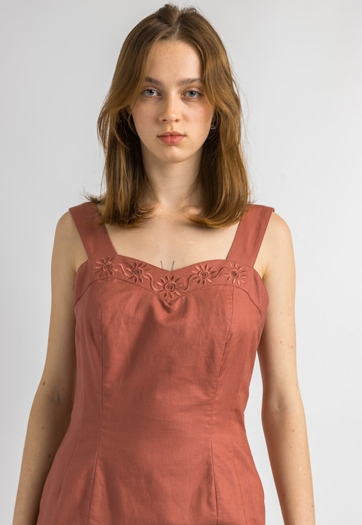 garment image