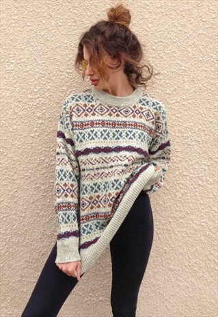 OVERSIZED RETRO VINTAGE UNISEX JUMPER