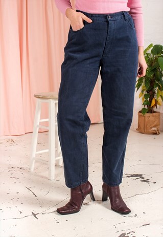 VINTAGE 90S MOM JEANS IN DARK BLUE WASH
