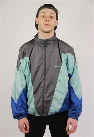 VINTAGE ADIDAS 90S JACKET