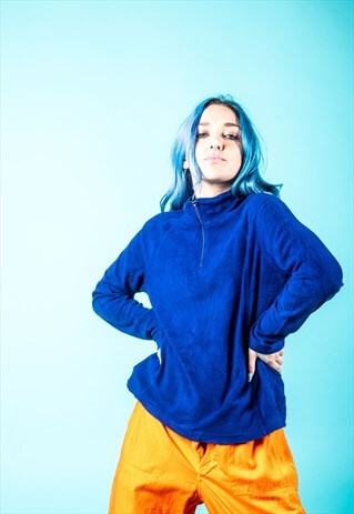 VINTAGE FLEECE IN BLUE WITH A 1/4 ZIP