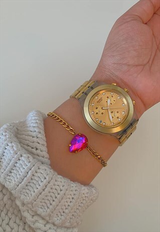 MAJESTY. HOT PINK TEARDROP CRYSTAL GOLD STEEL CHAIN BRACELET