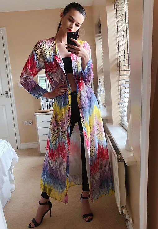 garment image
