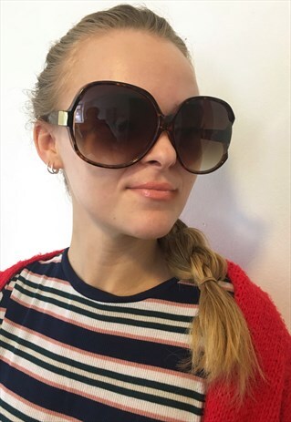 VINTAGE STATEMENT LARGE JACKIE O BROWN SUNGLASSES