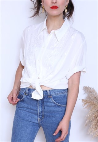 VINTAGE 90S WHITE EMBROIDERED SHIRT