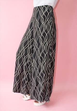 VINTAGE 80'S HIGH WAIST IN BLACK WITH WHITE PATTERNS SKORT