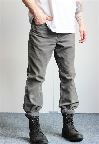 VINTAGE LEVI'S CORDUROY JEANS