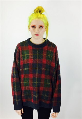 VINTAGE TARTAN PATTERN JUMPER