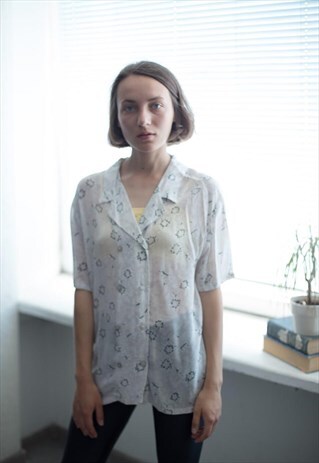 VINTAGE 70'S FLOWER PATTERNED WHITE BLOUSE