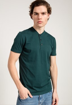 Slim Fit T-shirt with Button in Green