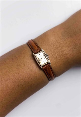 VINTAGE SEIKO LADIES WATCH 90S ONE SIZE 0.4