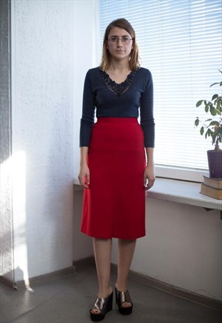 VINTAGE 90'S RED HIGH WAISTED MIDI SKIRT