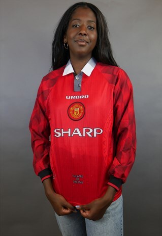 90'S MANCHESTER UNITED LONG SLEEVED UMBRO FOOTBALL SHIRT
