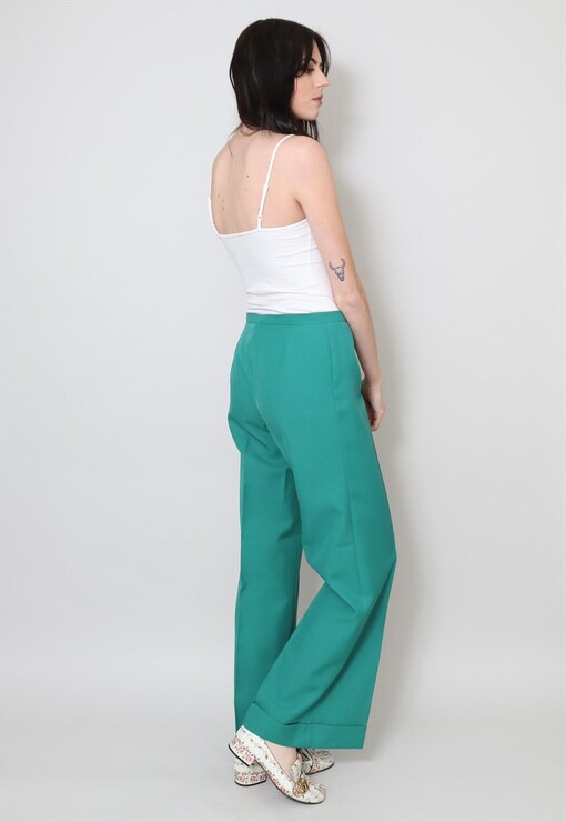 garment image