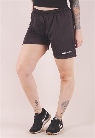 VINTAGE 90S UMBRO BLACK SPORTS SHORTS /AB2032