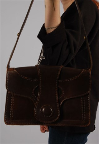 VINTAGE 60S LEATHER HANDBAG