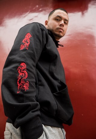 HANDMADE SWEATSHIRT IN BLACK WITH DRAGON EMBROIDERY