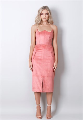 VELVET PENCIL SKIRT IN DUSTY PINK