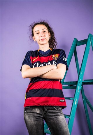 VINTAGE 1990S NAVY BLUE AND RED NIKE FOOTBALL SHIRT