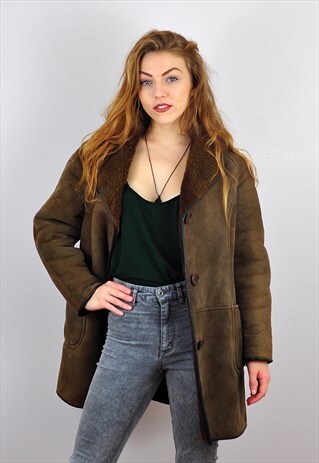 VINTAGE 1970S BROWN SHEEPSKIN SHEARLING COAT