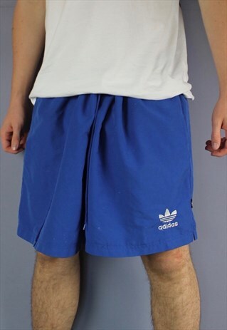 VINTAGE ADIDAS SHORTS IN BLUE WITH POCKETS, LOGO AND DRAWSTR