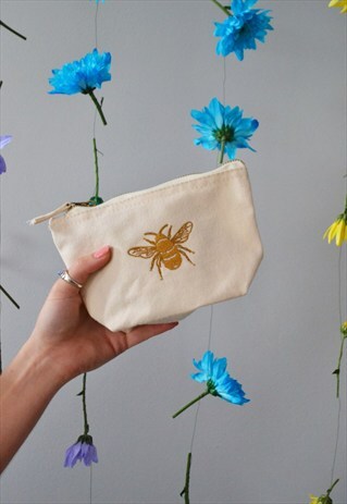 MINI BEE EMBROIDERED NATURAL MAKE-UP, ACCESSORY,PURSE BAG