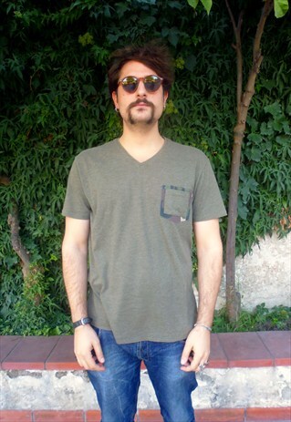 VINTAGE T-SHIRT